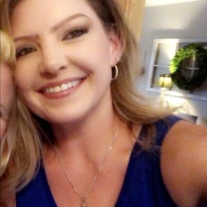 Meet your Posher, Stacy